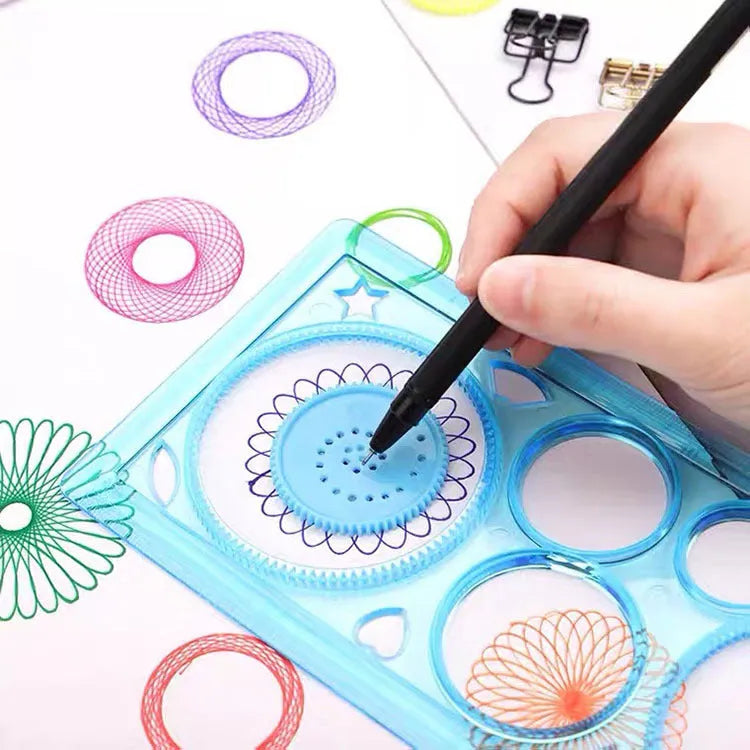Plastic hollow wreath drawing template set for crafts and stationery