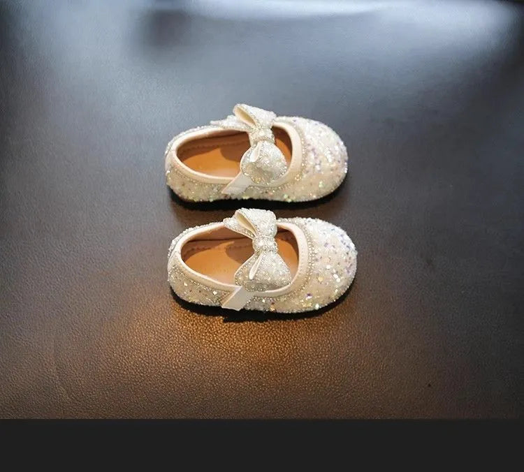 Girls' PU leather pumps with Velcro strap, milky white or pink, sizes 15-25, for 12-36 months