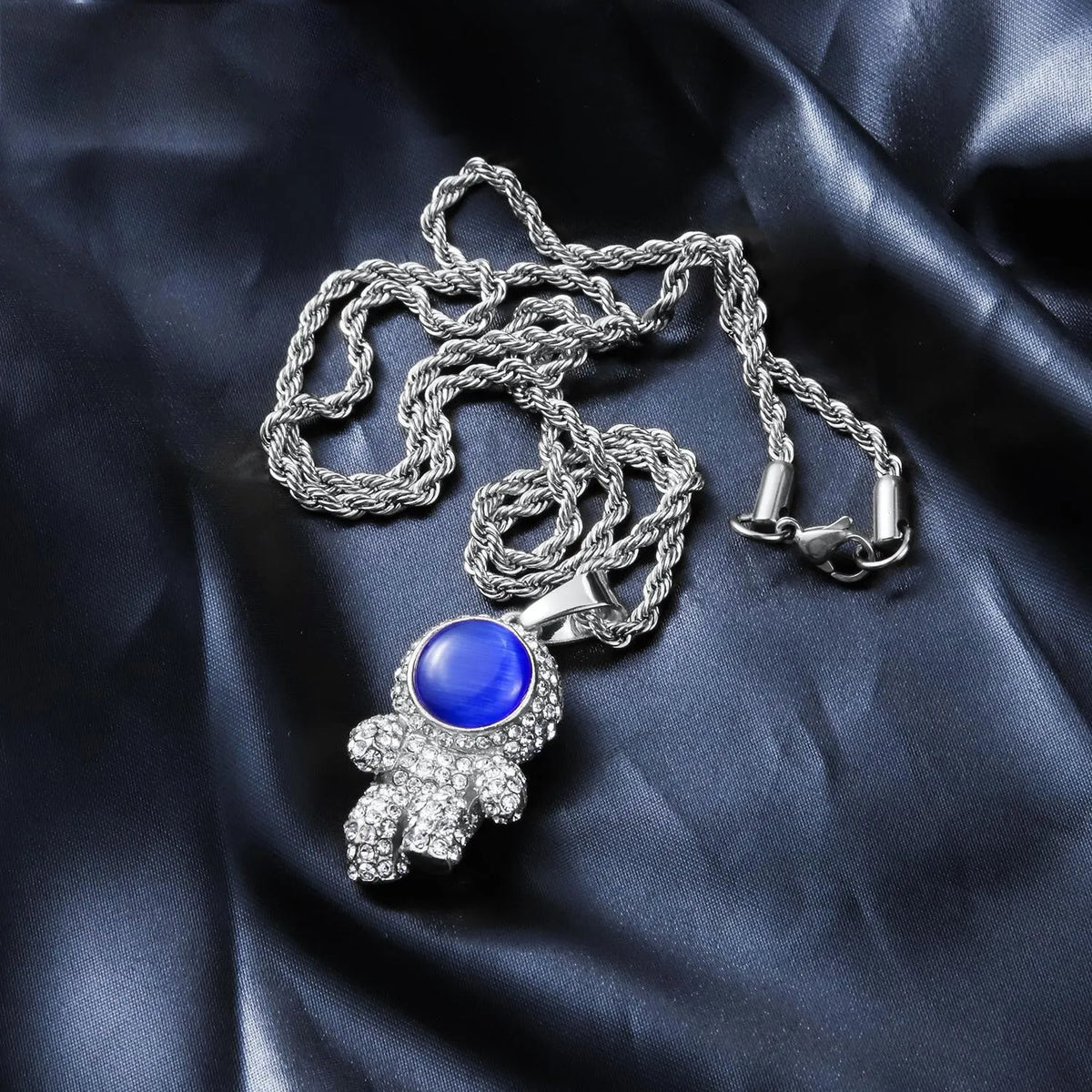 Wandering Earth astronaut pendant necklace, alloy electroplated, twist chain 51cm to 80cm, gold or silver with gift box