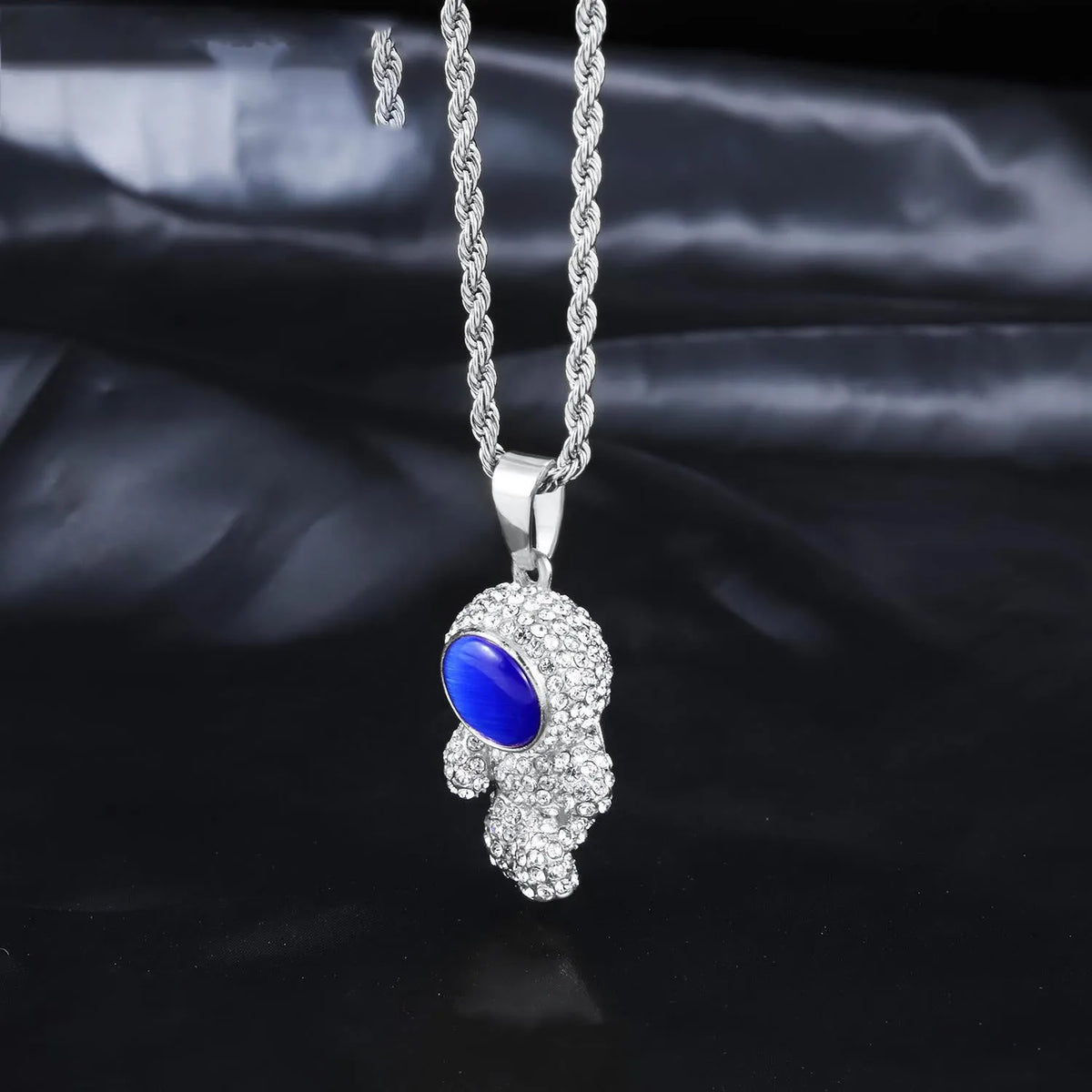 Wandering Earth astronaut pendant necklace, alloy electroplated, twist chain 51cm to 80cm, gold or silver with gift box