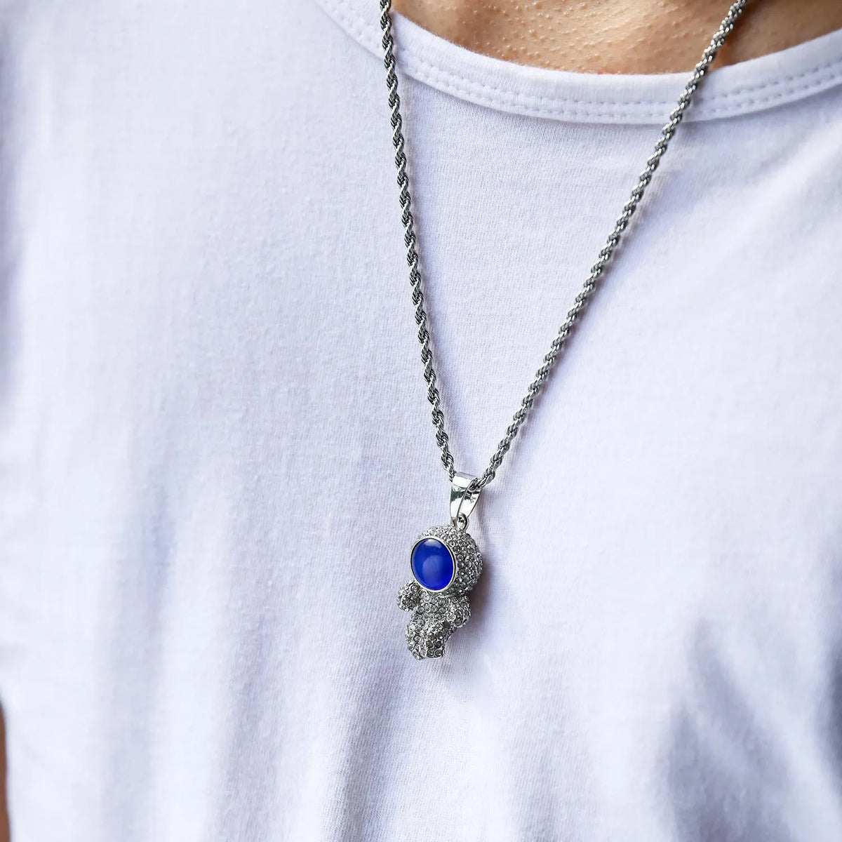 Wandering Earth astronaut pendant necklace, alloy electroplated, twist chain 51cm to 80cm, gold or silver with gift box