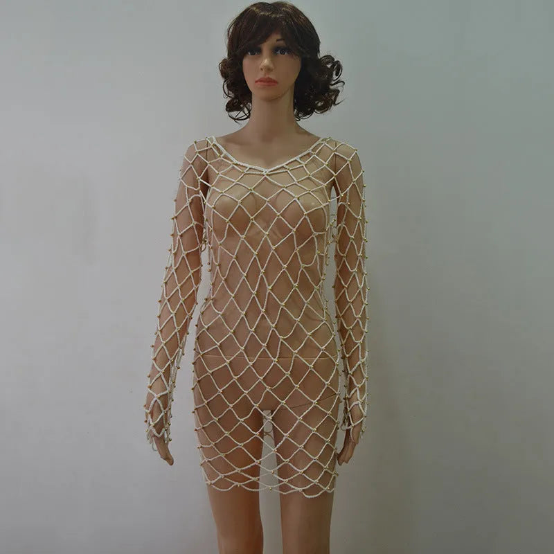 Sling swimsuit cover-up with round neck and straight cut in white or black, sizes S to XL