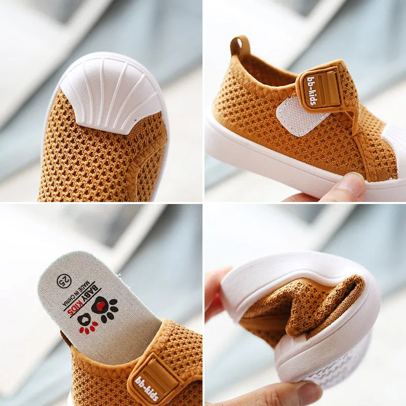 Children's striped slip-on sneakers with non-slip PVC sole in multiple colours