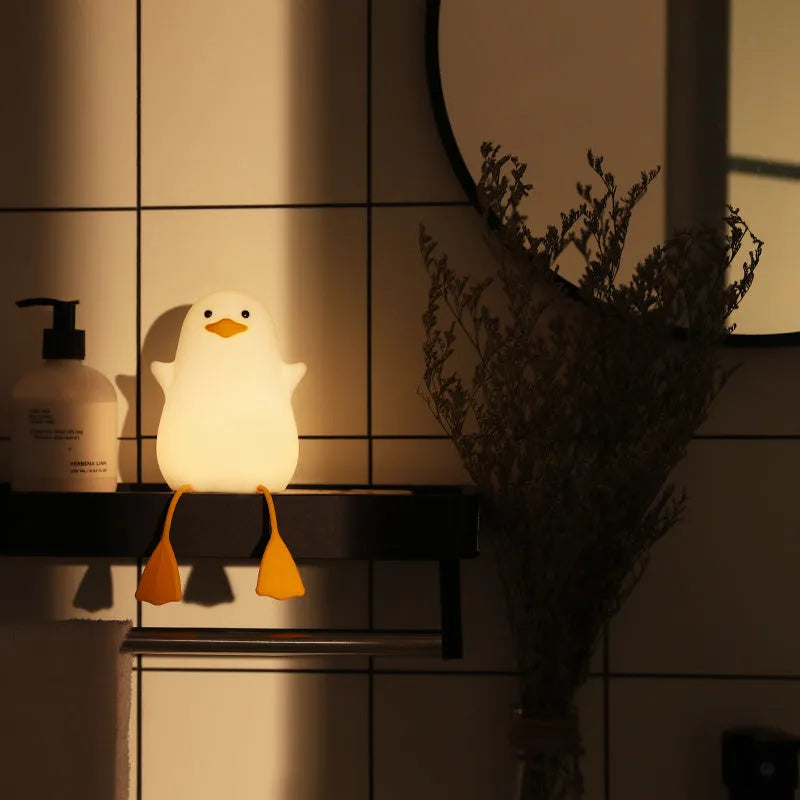 Little gull rechargeable night light in silicone, PC and ABS, 96x88x126mm, blue or yellow mouth, USB 1200mAh