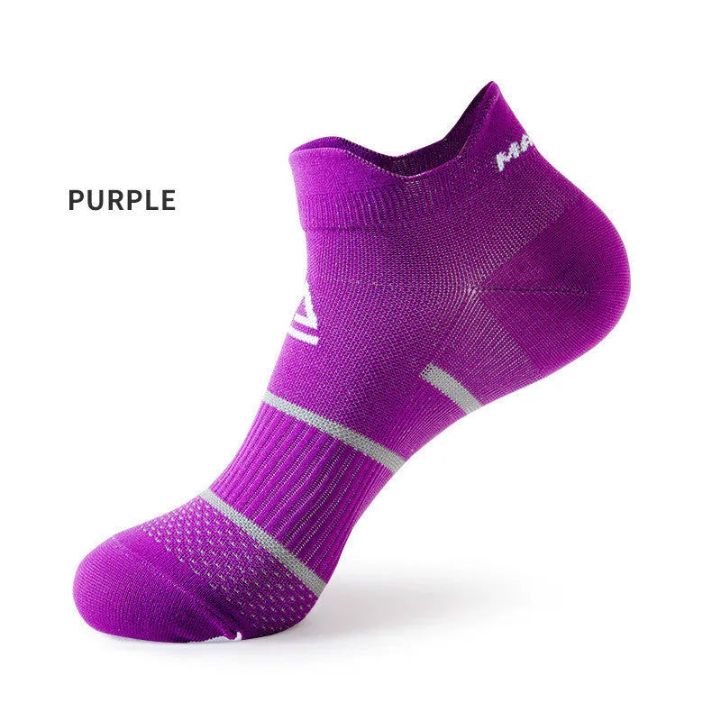 Pair of thin combed cotton shallow mouth running socks in colour block jacquard pattern, available for men and women