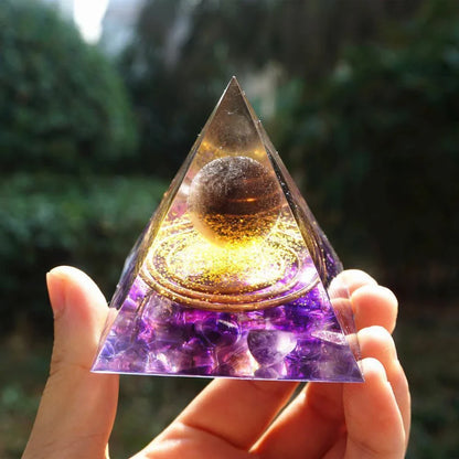 Premium Tiger's Eye Orgonite Pyramid with Amethyst, Calming Meditation Accessory for Balancing Energy and Purifying Space