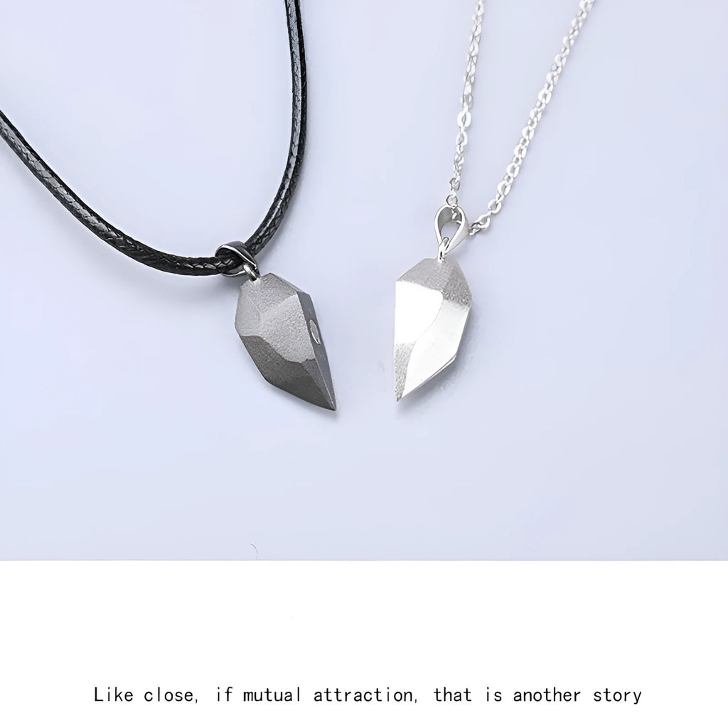 Couple necklace with alloy heart pendant, unisex, 60cm chain, black or silver colour