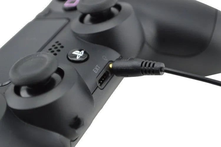 Black PS4 wired gaming headset with 3.5mm plug and head-mounted over-ear design