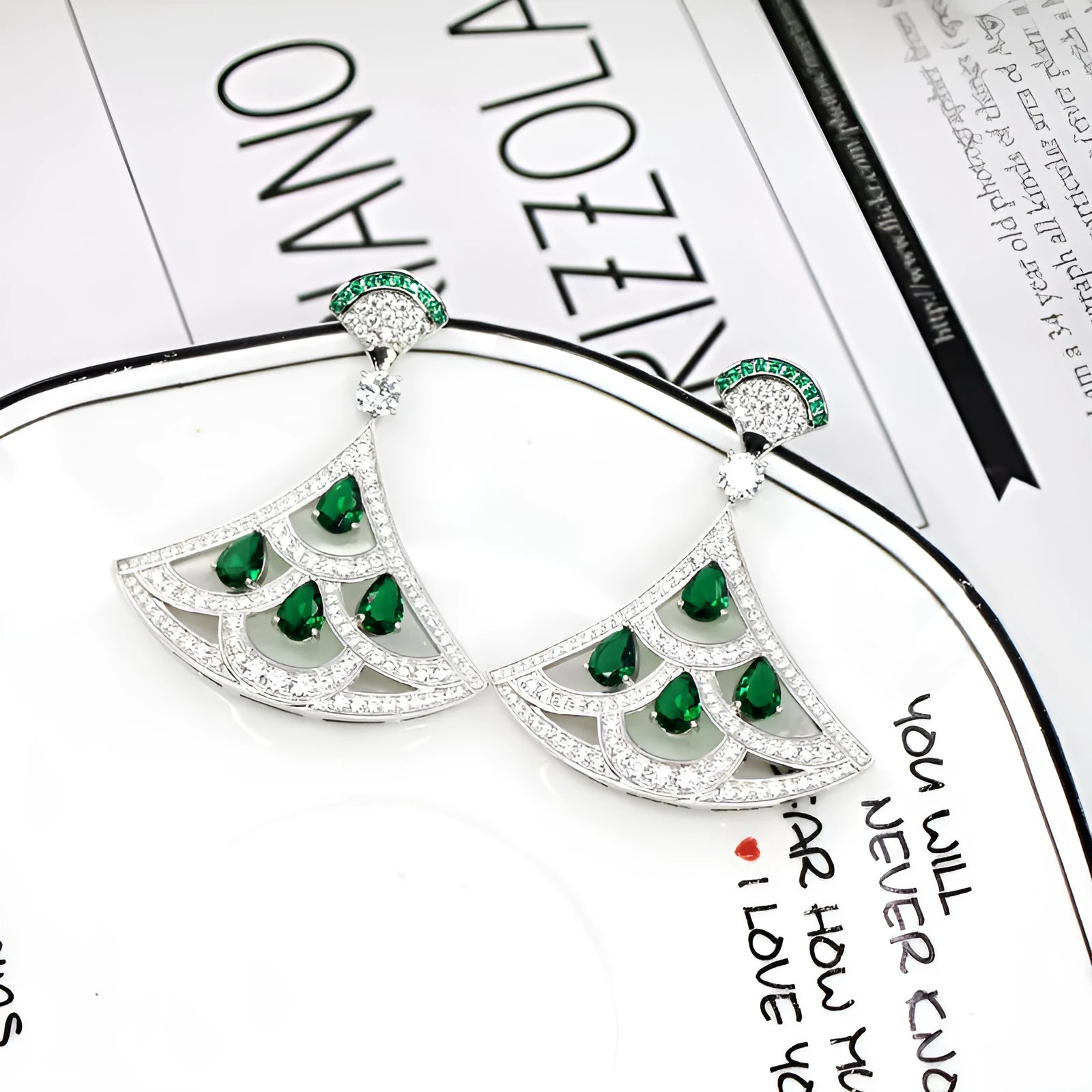 Fan-shaped earrings with green zircon inlay gold-plated Yajin metal silver colour