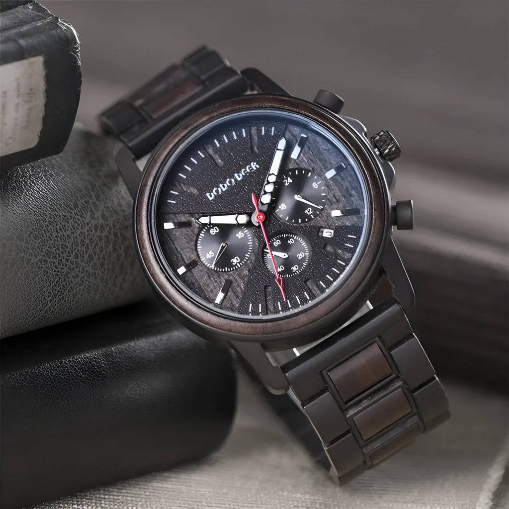 Wooden wrist watch with 44mm metal case, metal band, mineral glass mirror, black colour