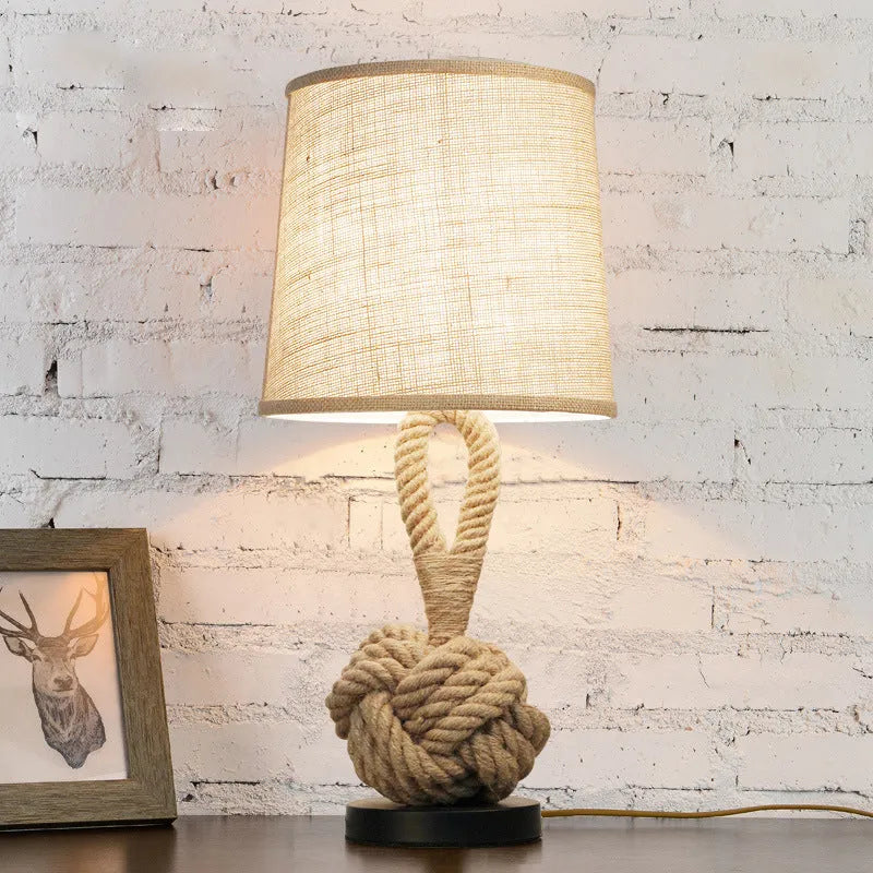 American retro metal table lamp with white fabric shade, hemp rope detail, 220V, 4kg, shown as a single tabletop lamp
