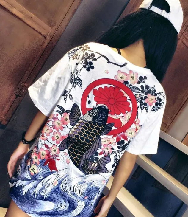 White casual cotton T-shirt with a squid graphic print on the front