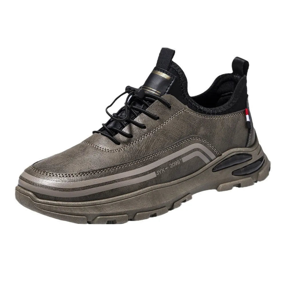 Men's black fleece-lined waterproof sneakers with a round toe and rubber sole on a white background.