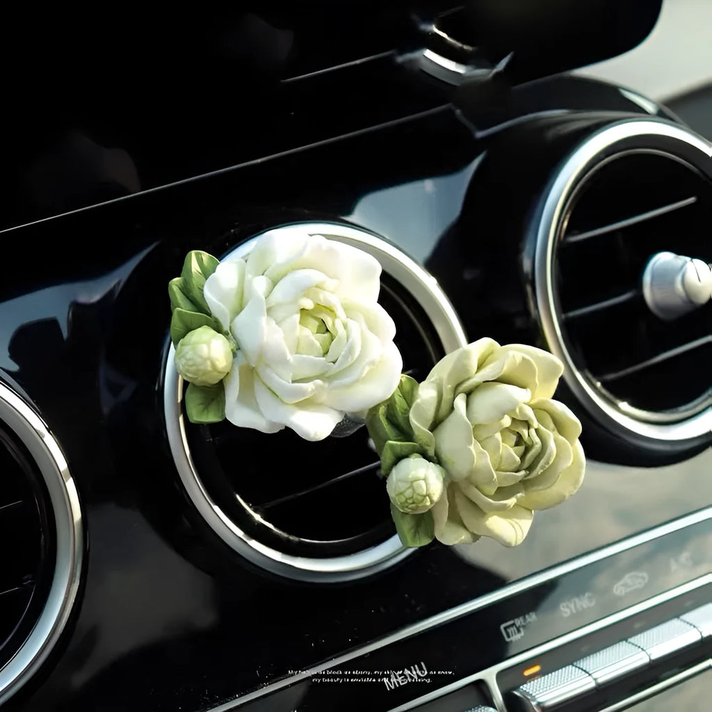 Jasmine car perfume solid gypsum diffuser clipped to air vent with 5ml essential oil bottle
