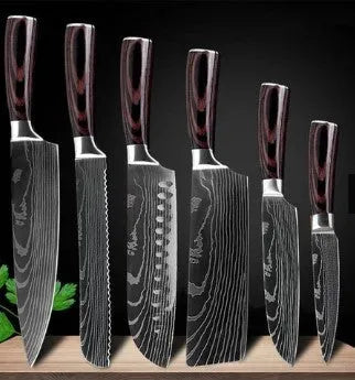 7Cr17 stainless steel kitchen knife with Damascus patterned 18 cm blade and coloured wood handle