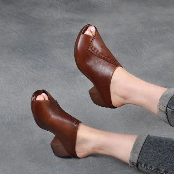 Women's black square heel peep-toe slippers with rubber sole and fish mouth design