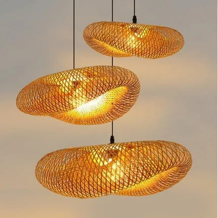 Natural bamboo straw hat-shaped hanging ceiling lamp chandelier on a white background.