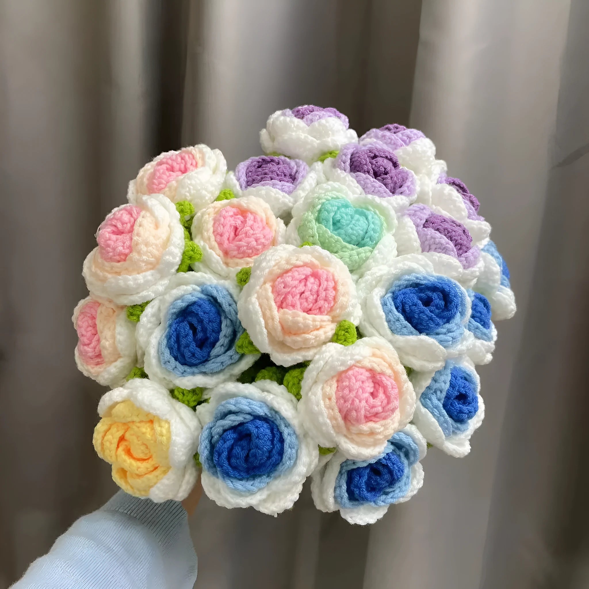 Gradient blue wool weaving silk rose bouquet artificial flower decorative piece