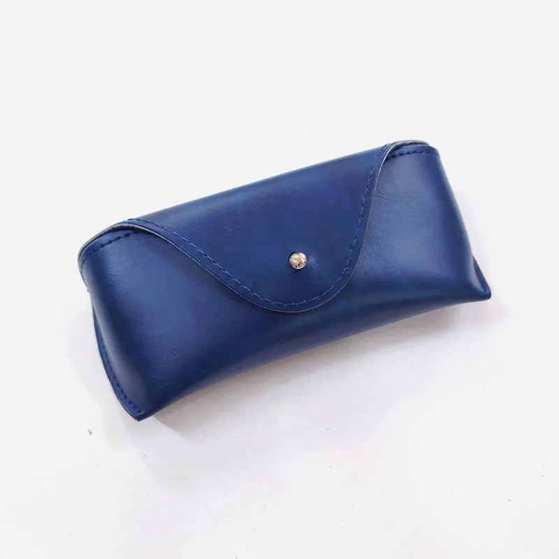 Leather glasses case in black with soft interior for sunglasses and spectacles