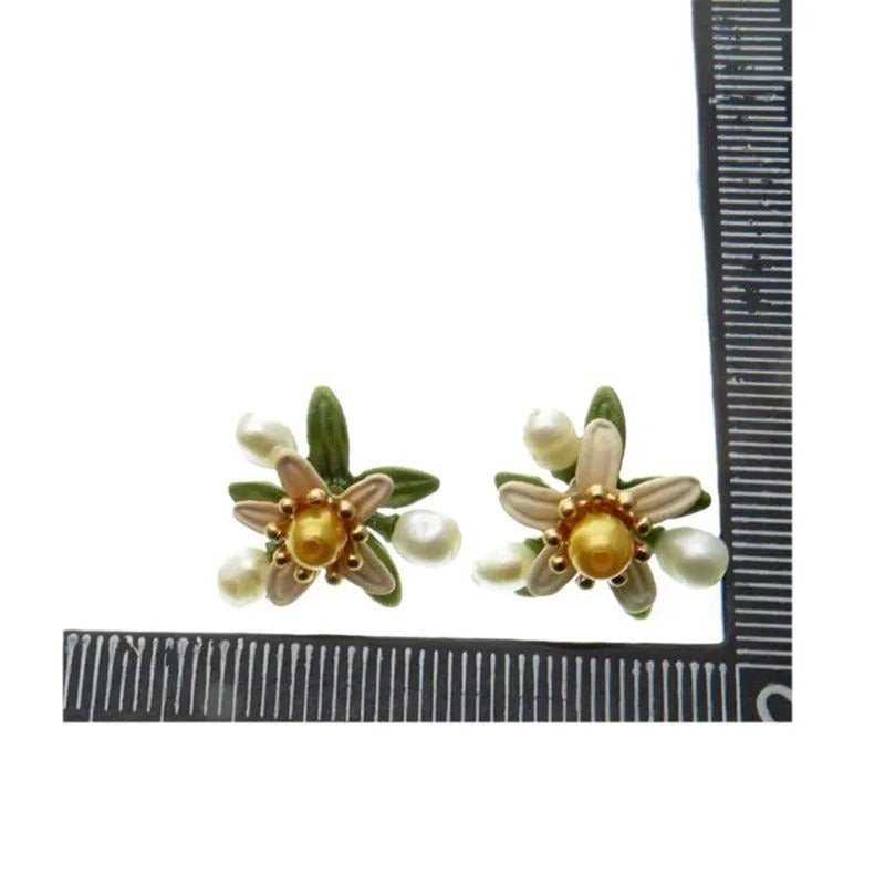 Women's retro orange blossom leaf earrings with freshwater yellow pearl and green varnish on silver alloy base