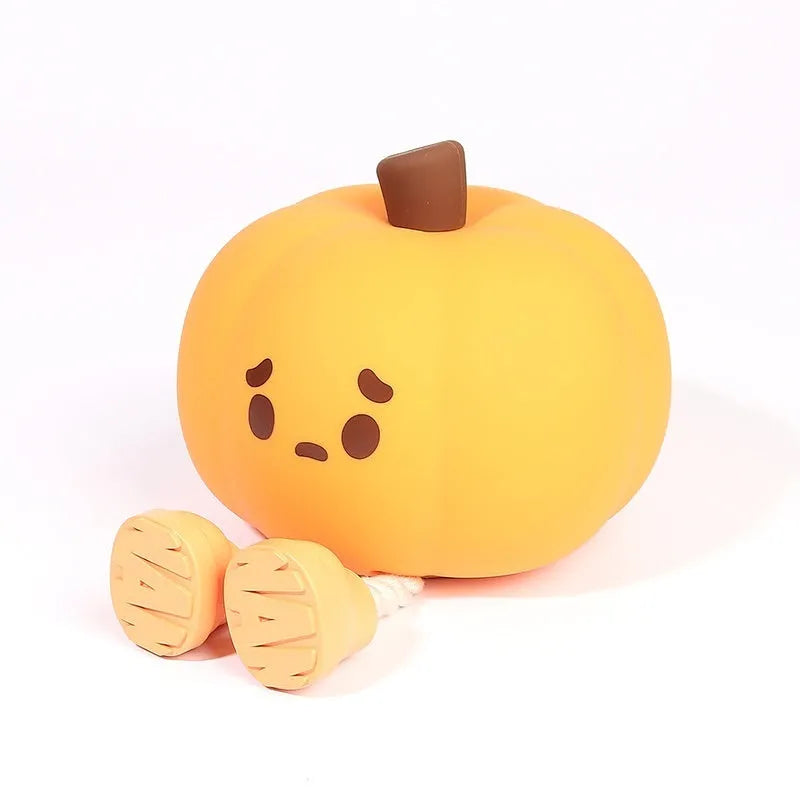 Pumpkin lamp small night lamp in lantern shape with silicone, ABS and cotton, USB rechargeable 500mAh, 98x105x83mm