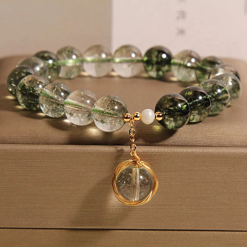 Natural green phantom quartz and chorite crystal bracelet for women in Japanese Korean style.