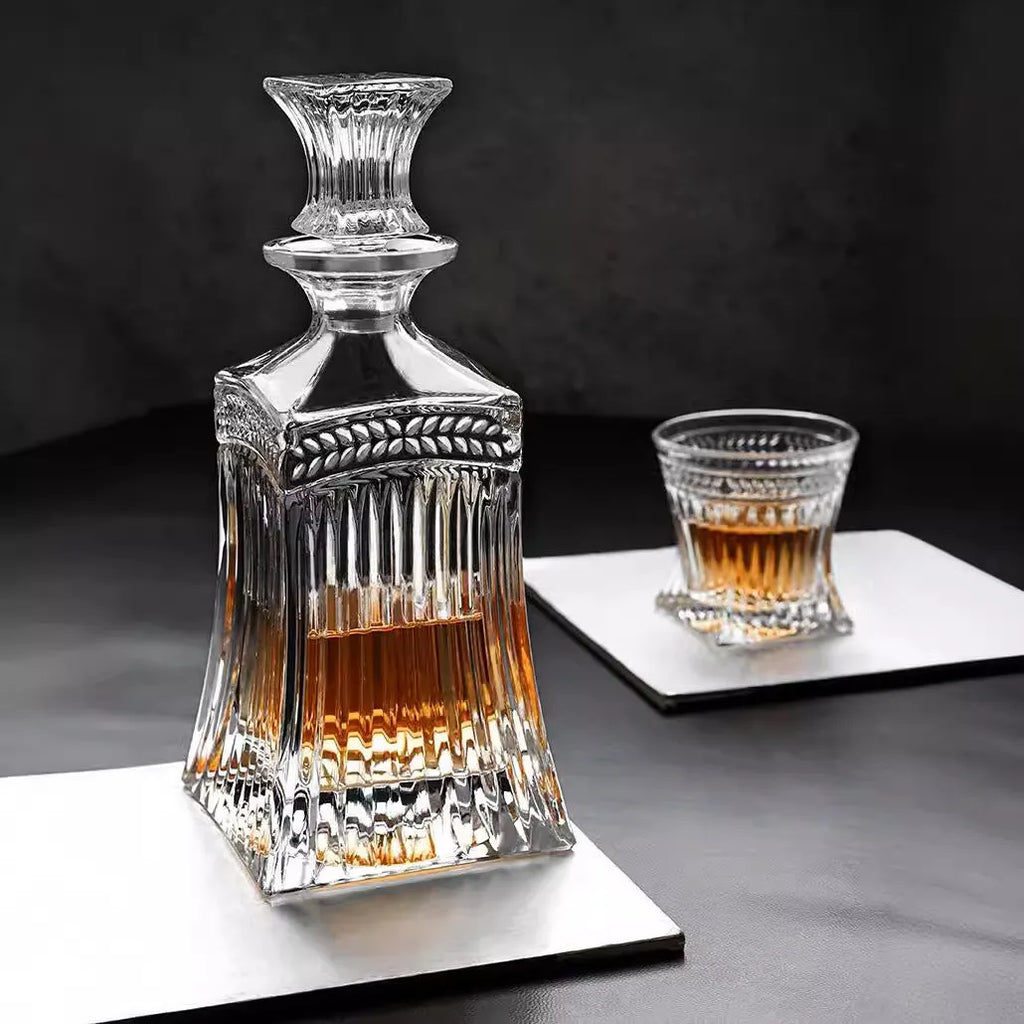 Crystal glass Wellington wine bottle 490ml with six wine glasses in mild luxury retro style