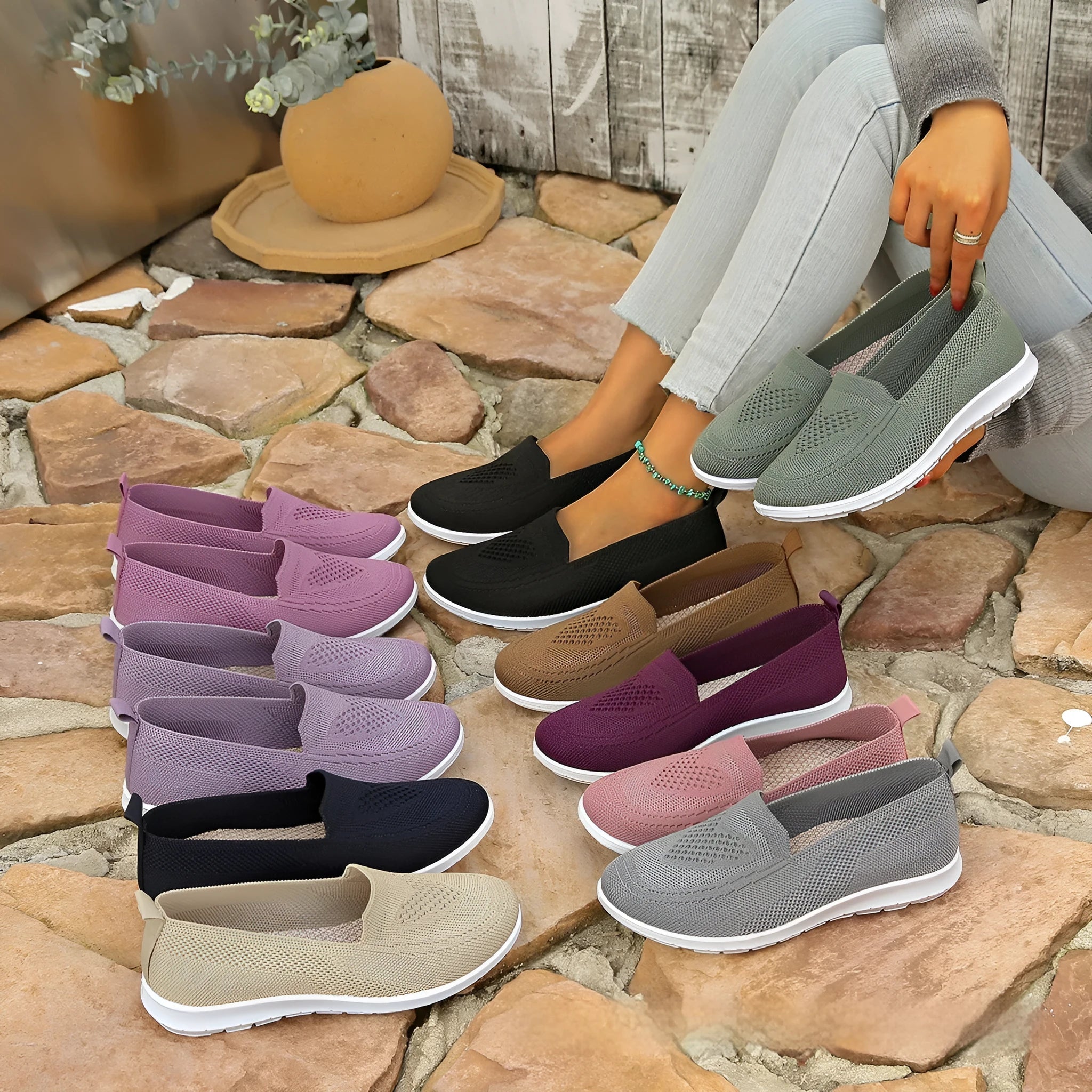 Women's low-top cloth casual shoes with heart pattern detail and mesh lining in multiple colour options