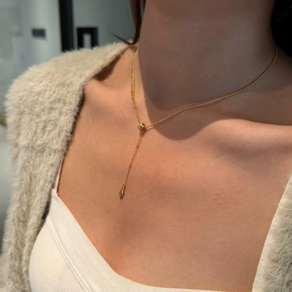 925 sterling silver women's clavicle chain necklace with double-layer stitching and water droplet pendant in gold finish