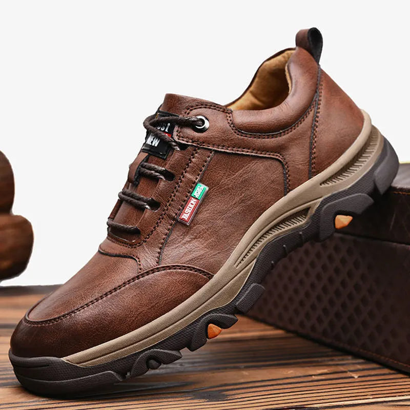 Men's British style round toe leather shoes in black or brown with rubber sole, leather stitching, and front lace-up