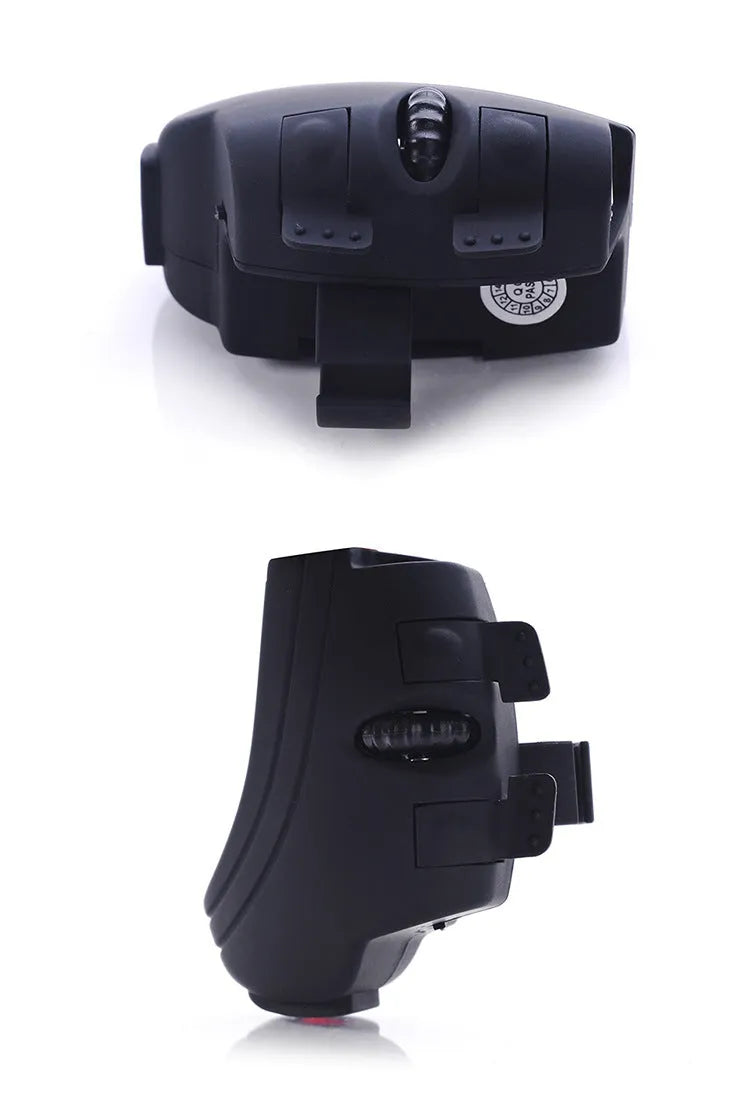 Rechargeable Bluetooth 2.4G wireless ring mouse on a finger, black colour, compact size 60x40mm