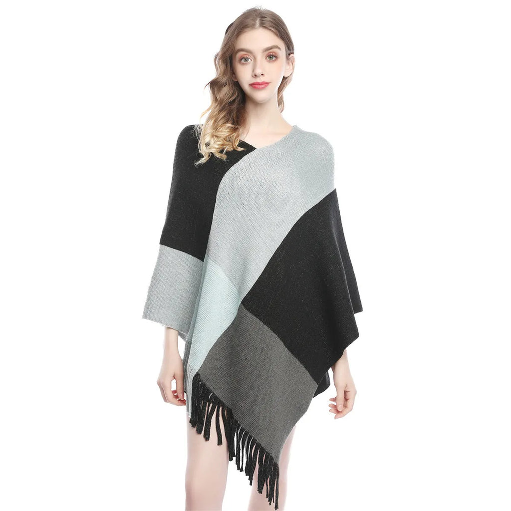Women's plaid knitted shawl cape with colour contrast patchwork, 60-80cm length, acrylic and artificial wool.