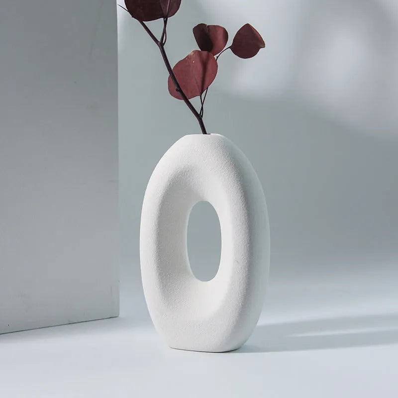 Frosted ceramic European-style vase for fresh or dried flower arrangements with handmade inkjet finish
