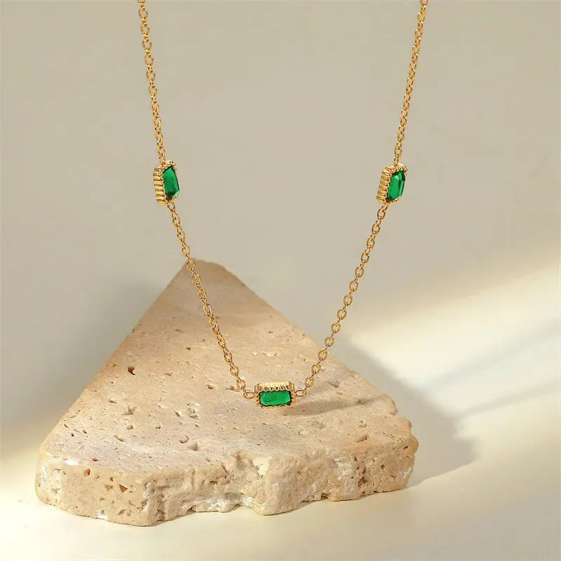 Titanium steel emerald zircon bracelet and necklace set with O-ring chain and 18K gold finish