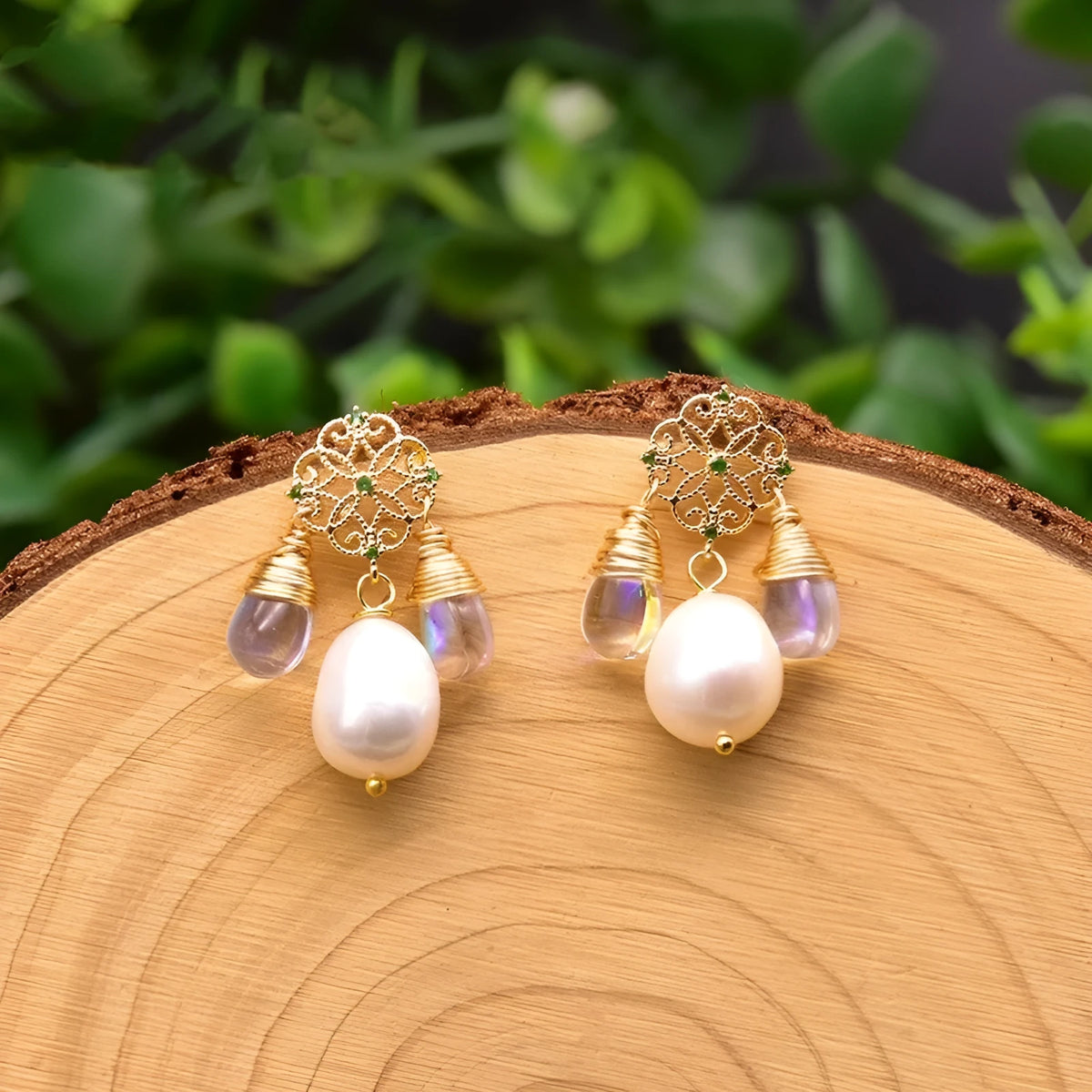 Baroque Edison pearl drop earrings for women, pearl material, no inlay, colour as shown