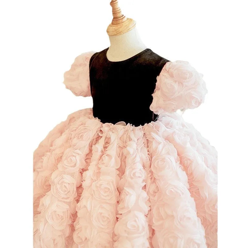 Pink polyester girls personality umbrella princess dress on display, suitable for heights 80cm to 160cm
