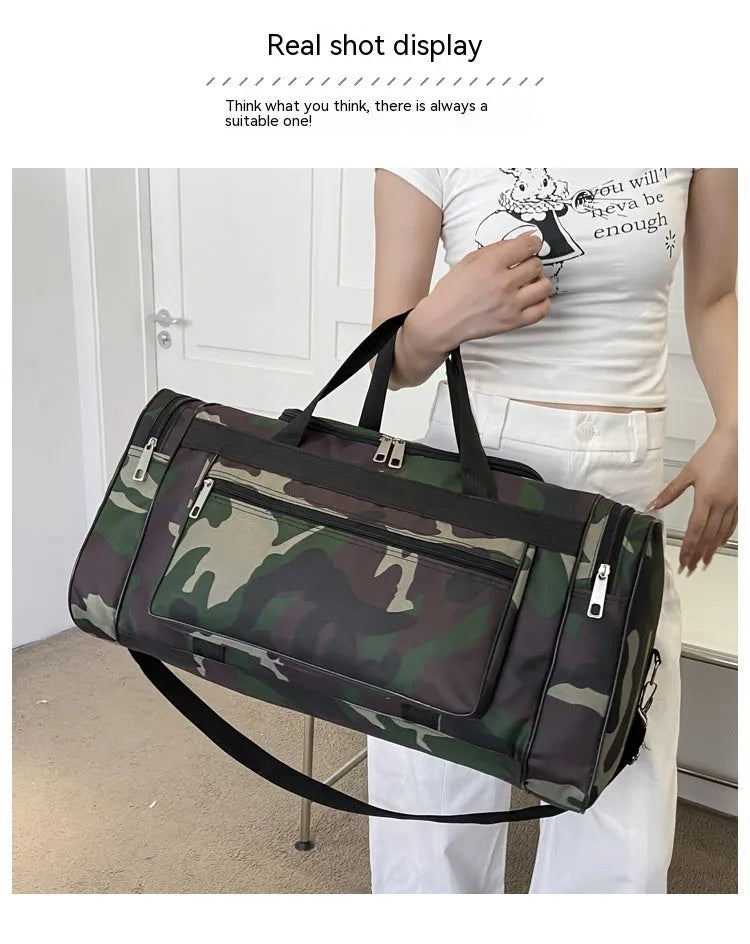 Camouflage luggage bag with 20L capacity and waterproof fabric construction