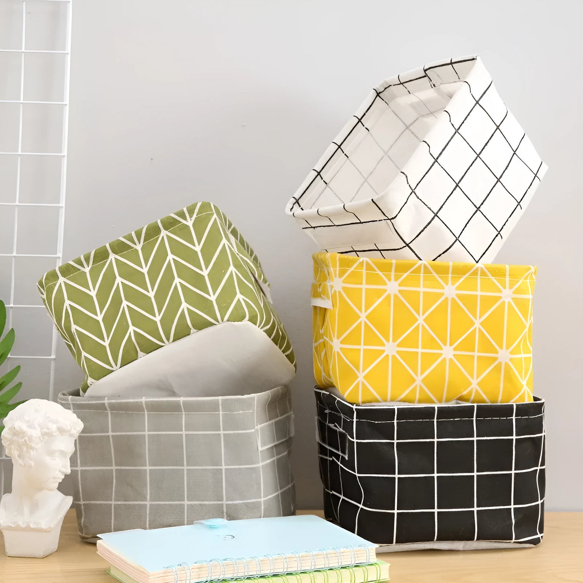 Foldable Oxford cloth desktop storage basket, 20x14x16cm, shown in a patterned pastoral style.