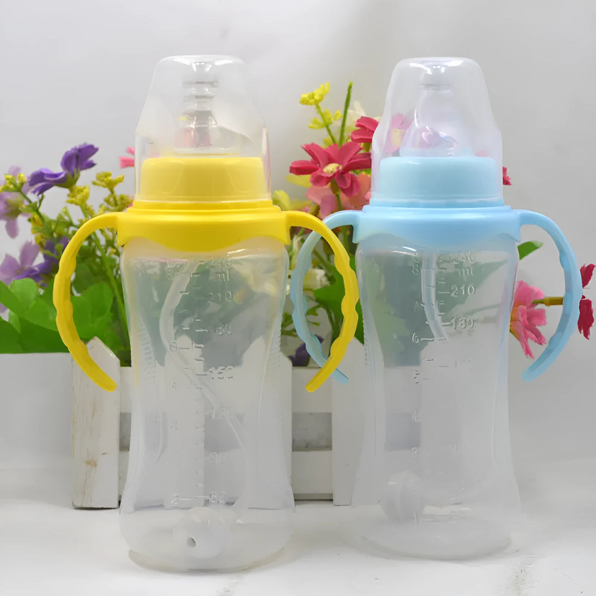 240ml PP baby bottle in blue, pink, yellow or green, BPA-free and odour-free for infant feeding