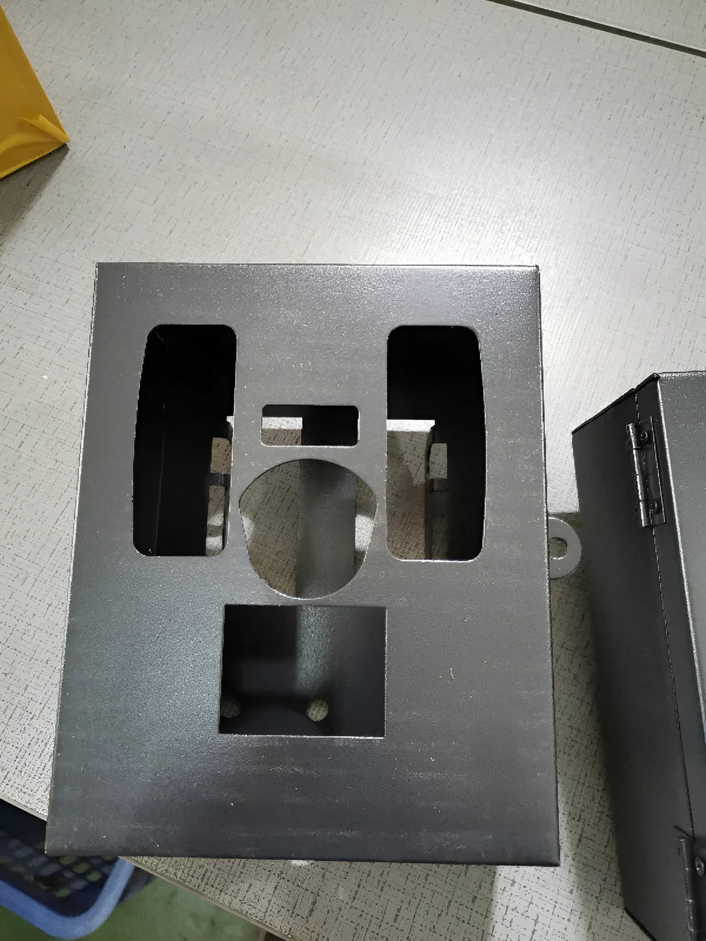Metal camera protection box for BL480 model 4G trail camera with wildlife-proof enclosure