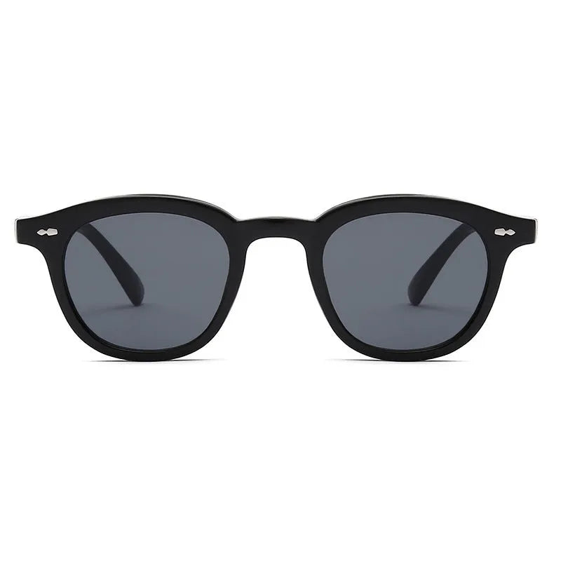 Retro round sunglasses with metal hinge and PC lens in various frame and colour combinations