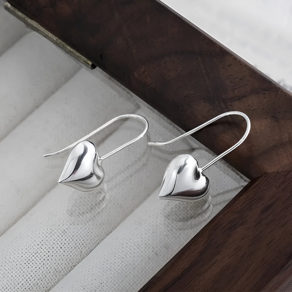 Korean style silver-colour heart-shaped copper earrings with glossy three-dimensional finish