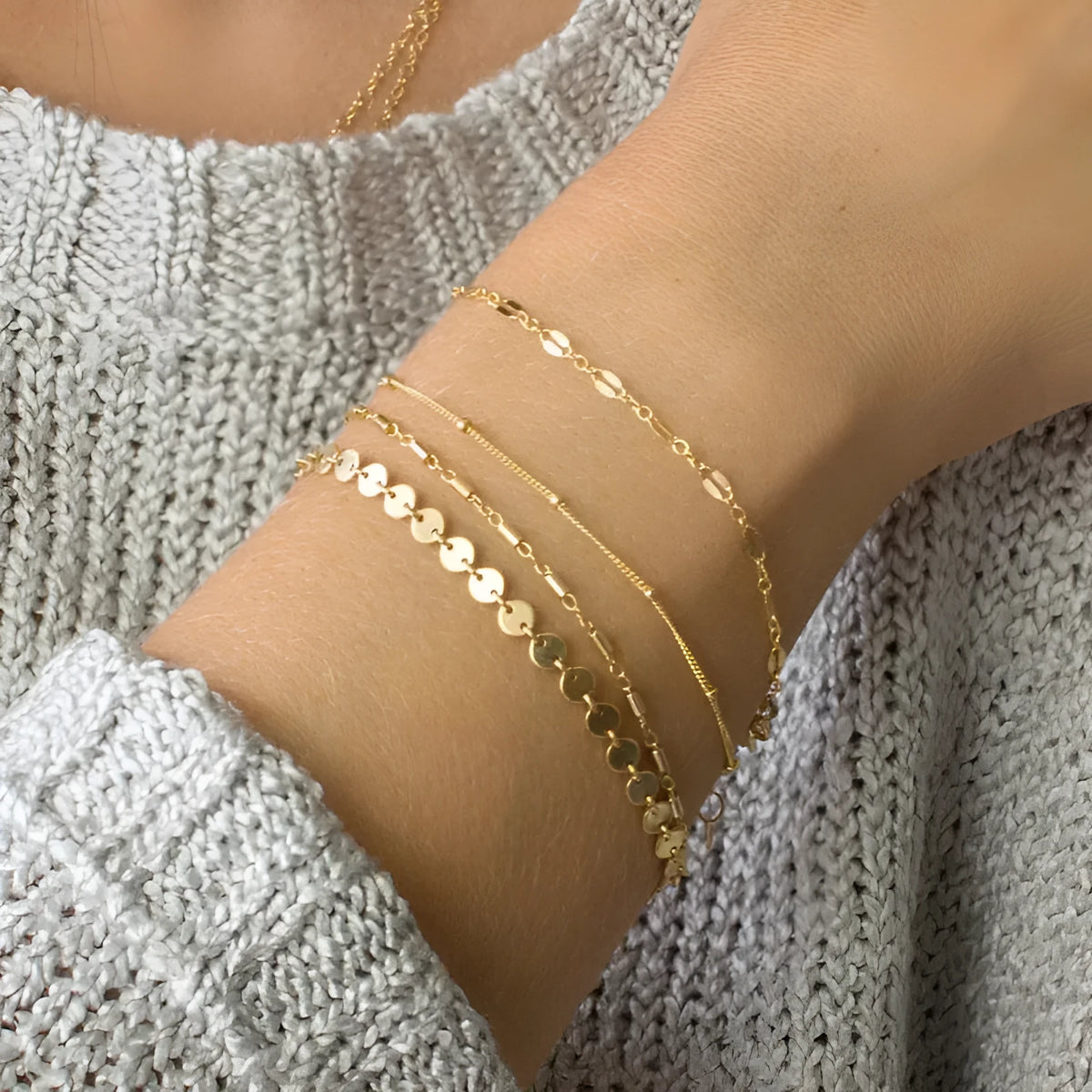4-pack geometric bracelet set in gold or silver, tube chain disc lace styles, 16cm plus 5cm extension