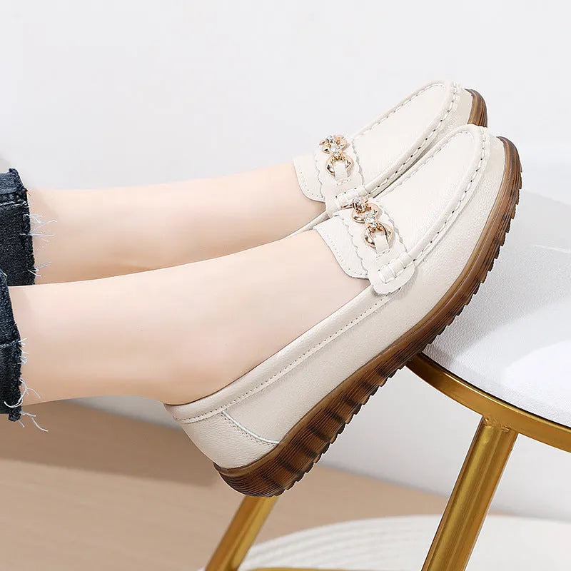 Women's flat shoes in grey, white, or black with low heel and non-slip sole, sizes 35-41