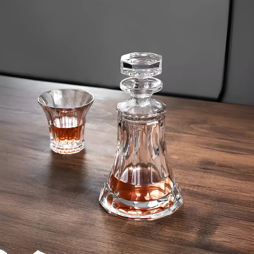 Crystal glass Wellington wine bottle 490ml with six wine glasses in mild luxury retro style