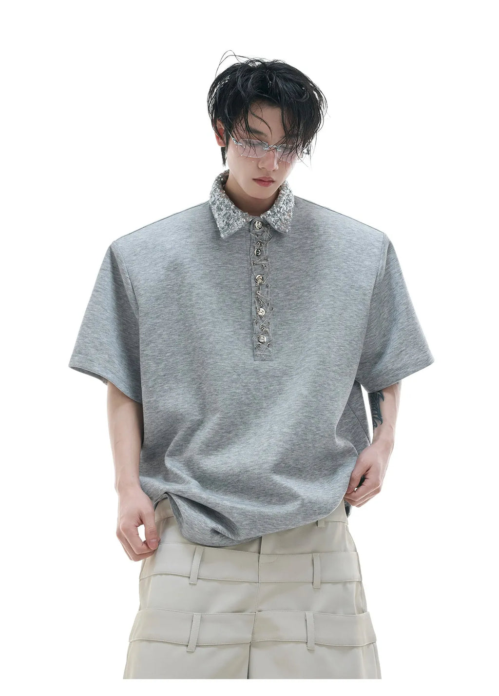 Women's black loose-fit sequined square neck short sleeved shirt with metal decoration