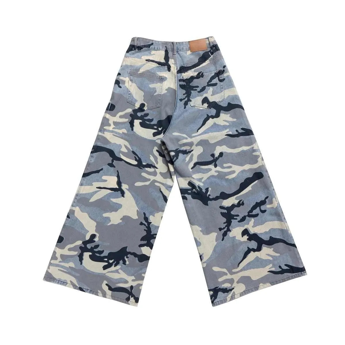 Snow camouflage blue loose fit cotton denim jeans with micro-elastic properties and mid-waist design