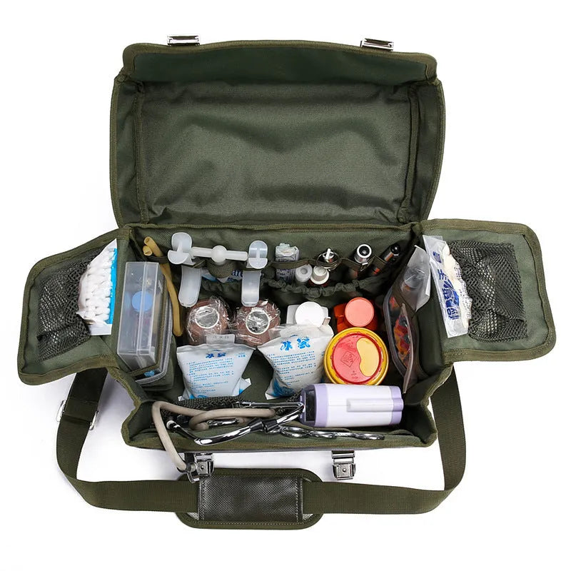 Portable emergency kit backpack in army green or red with optional logo, for outdoor and travel first aid use