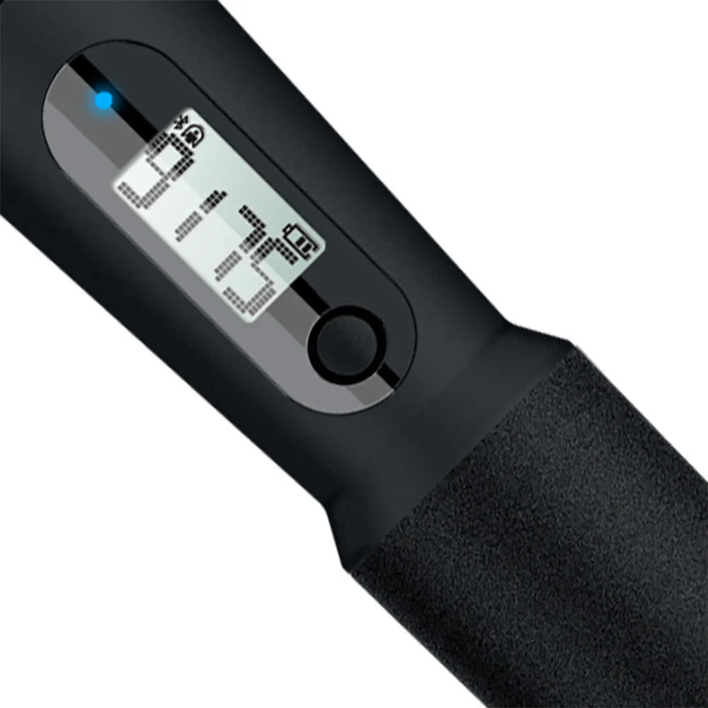 Smart Bluetooth counting skipping rope with LCD display, black orange handle, and adjustable 3m PVC rope