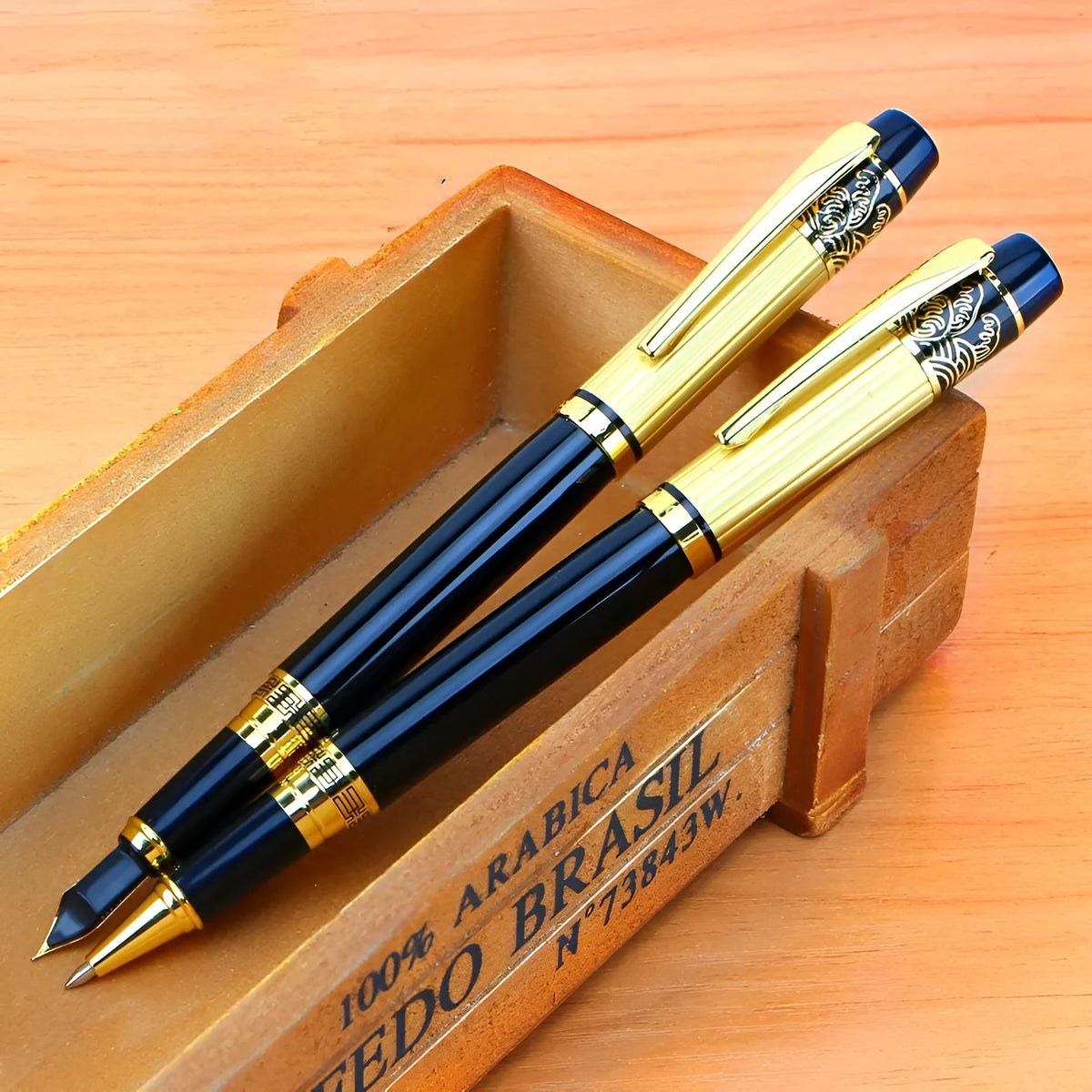 Black patterned orb metal fountain pen with iridium nib and 901 specification.